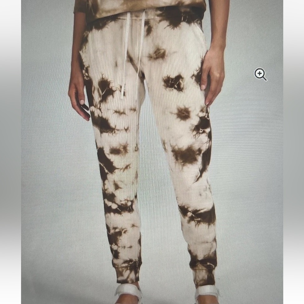 lululemon athletica Tie-Dye Joggers in Brown and Pink